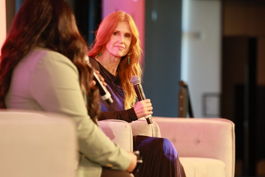 3e82553a-4cd5-4191-9074-73e3ffec2b74