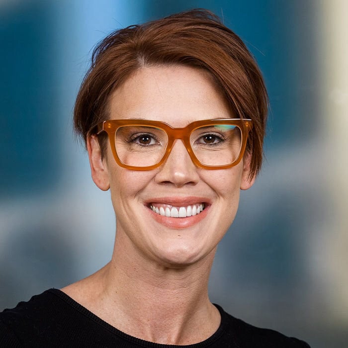 Dr Kellie Nuttal glasses
